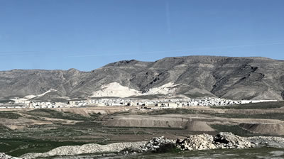 <p><strong>10.</strong> Hasankeyf yeni yerleşimi, 2019<br />   Kaynak: Pınar Aykaç</p>