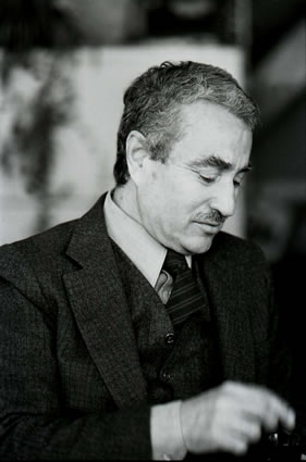 <p><strong>1. </strong>Maruf Önal, 1975-76 yılı (?) <br />  (Fotoğraf: Prof.  Ataman Demir)</p>