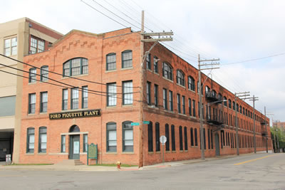 <p><strong>1.</strong> Fordun ikinci  fabrikası, Piquette Yerleşkesi, Michigan, Detroit<br />   Kaynak: Christensen, Richard,  2017, “Tourning the Ford Piquette Avenue Plant”  https://wagonpilot.com/touring-ford-piquette-avenue-plant/ [Erişim: 30.07.2019]</p>