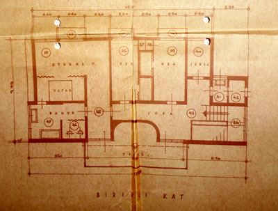 <p><strong>Resim  15. </strong>Birinci kat planı,  Egli, 1935<br />  Kaynak: ABB Arşivi</p>