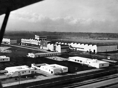 <p><strong>15a.</strong> Türk Pirelli AŞ Fabrikaları, Köseköy-İzmit, 1958.</p>