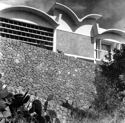 2. Miro Atölyesi <br /> Kaynak: Borràs, Maria Lluïsa, 1974, Sert: Arquitectura Mediterranea, Ediciones Poligrafa, Barselona, s.105.