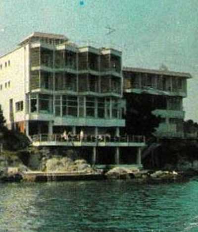 <p><strong>22.</strong><strong> </strong>1970 li yıllara tarihlenen kartpostalda “Bekir Motel”<br /> Kaynak: Darıca Belediyesi Arşivi.</p>