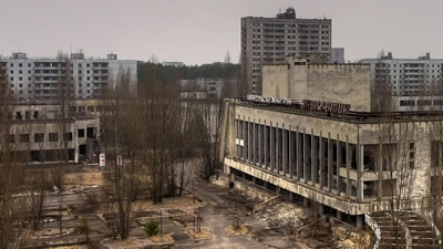 <p>Çernobil Nükleer  Santrali yakınındaki terk edilmiş Pripyat Kenti.<strong></strong></p>Kaynak: upload.wikimedia.org/wikipedia/commons