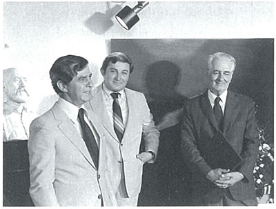 <p>Sedad Hakkı Eldem (en  sağda) ve Onun döneminin son iki yapı hocası Prof. Hamdi Şensoy (en solda) ve Prof.  Gündüz Gökçe, 1970 li yıllar</p>