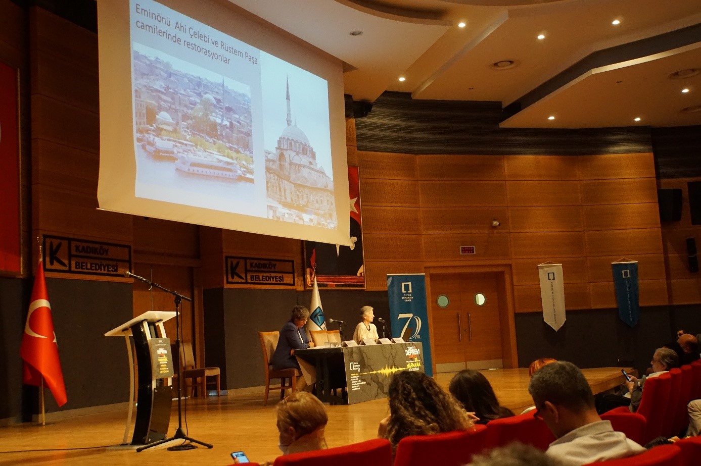 <b>3.</b> İTÜ Emekli Öğretim Üyesi Prof. Dr. Zeynep Ahunbay’ın sunumundan bir görünüm