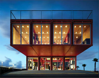 <p><strong>3b. </strong>Puma City, Boston, Alicante, Stokholm, 2008.<br />Kaynak: http://inhabitat.com/prefab-friday-puma-city-container-architecture/, [Erişim: 09.09.2009]