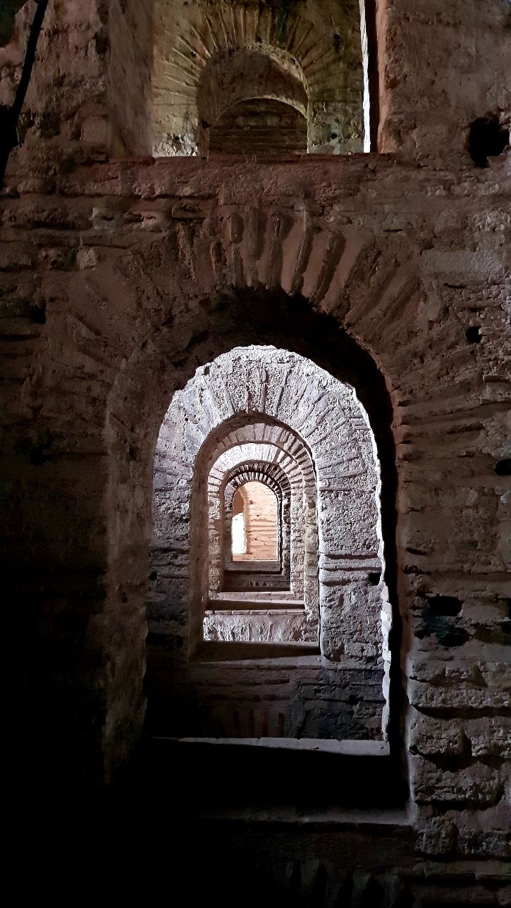 4. Anemas zindanlarından bir görünüm Kaynak: Kerim Altuğ