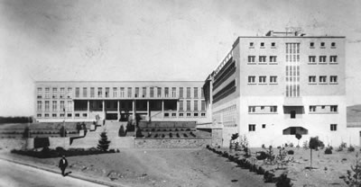 Ziraat Fakültesi, Yatakhane ile beraber Merkez Bina, Ankara, 1930-1933. Fotoğraf: yaklaşık 1933