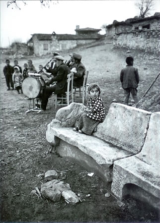 Fotoğraf: Ara Güler, Kaynak: Geyre Vakfı Kartpostalları