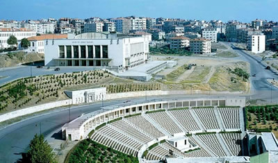 <p><strong>4. </strong>İstanbul  Spor ve Sergi Sarayı, Pietro Vietti-Violi, Şinasi Şahingiray ve Fazıl Aysu,  1948.</p>