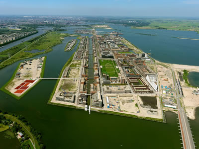 <p><strong>5.</strong> Altyapılı arsa  üretim örneği, Ijburg, Amsterdam<br /> 	Kaynak:  https://cie.nl/page/960/masterplan-ijburg?lang=en/</p>