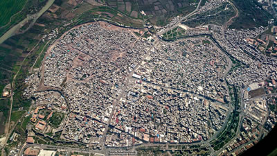 <p><strong>5. </strong>Diyarbakır Suriçi Çatışma Sonrası  Durum, Nisan 2016<br />  Fotoğraf: Volkan Yılmaz Erdoğmuş</p>