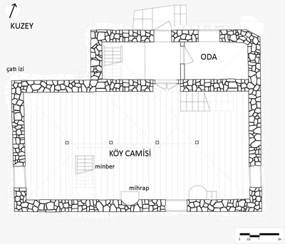 <p><strong>5b. </strong>Köy Camisinin Görünüşü, 2013 ve Plan Rölövesi<br />   Kaynak:  Yazar tarafından üretilmiştir.</p>