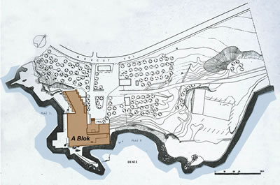 <p><strong>6.</strong> Grand Hotel Bayramoğluna ait vaziyet planı<br /> 	Kaynak: Tekeli, Doğan; Sisa, Sami, 1979, <strong>Çevre: Mimarlık ve Görsel Sanatlar Dergisi</strong>,  sayı:6, s.3 üzerinde yazarlar tarafından işlenmiştir.</p>