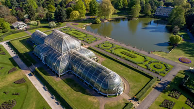 <p><strong>6.</strong> “Dünyanın en büyük  ve en çeşitli botanik ve mikolojik koleksiyonlarını” barındıran Kew Gardens,  Londra, İngiltere<br />Kaynak: www.kew.org/science/collections