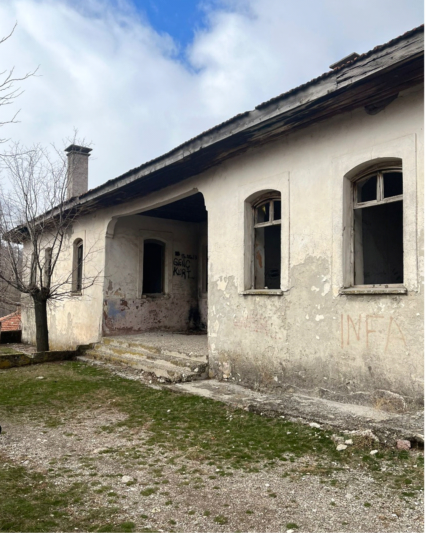 9. Ön cephe fotoğrafı