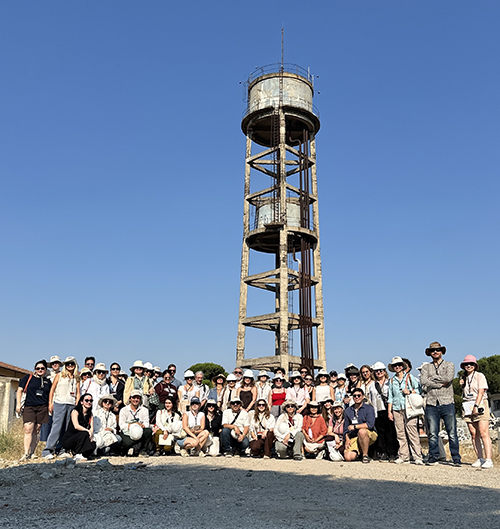 3. ICOMOS University Forum 2026 Uluslararası Yaz Okulu kapsamında Bergama Sümerbank yerleşkesine yapılan geziden (30 Haziran 2026). Kaynak: Fotoğraf: Can Öktem