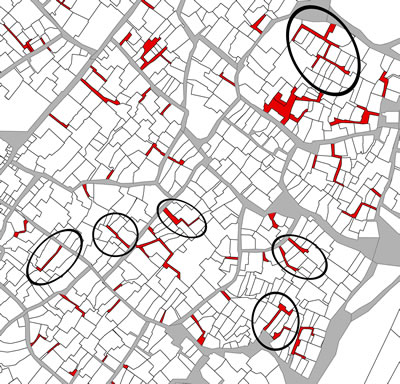 <p><strong>Harita  6. </strong>Tarihî kent  dokusunun içinde özel çıkmaz sokaklara örnekler daireler içerisinde  gösterilmektedir.</p>